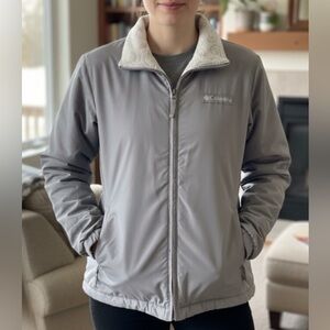 Columbia Women's Light Gray Ski Jacket unique cozy warm comfortable